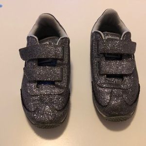 Girls silver sparkle puma size 10.5